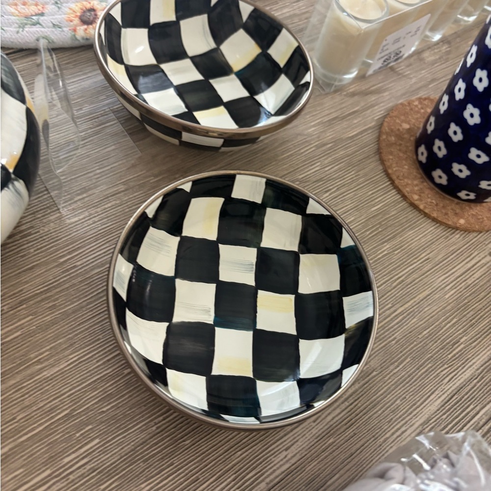 Checkered Black and White Bowls (2)
